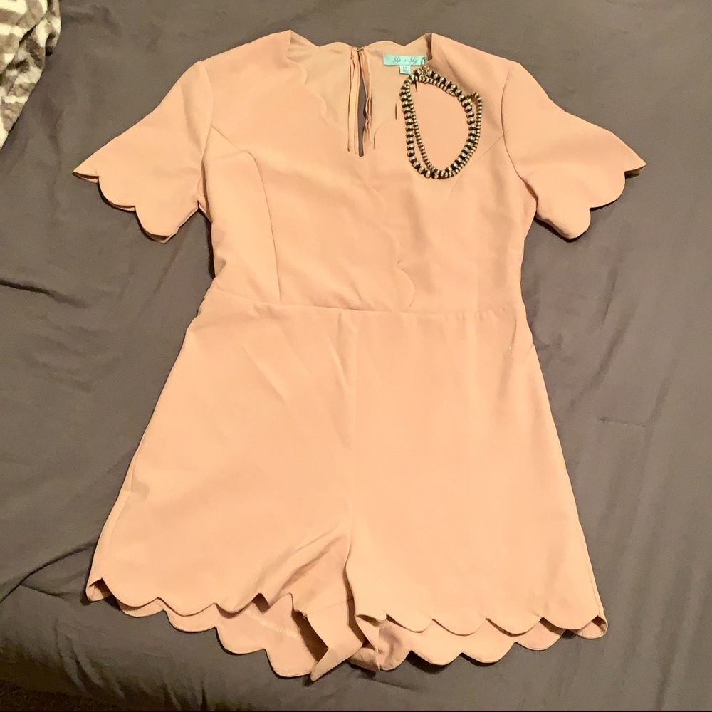 Scalloped light pink romper